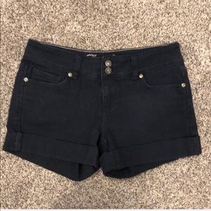 💜 3 for $12 Delias Black shorts